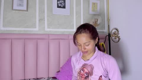 holly online show from January 2026 08:55:01 PM