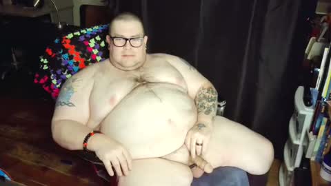 Snapshot of hoosierdaddyxl chatting on January 2025 05:11:01 AM Sir online show from January 2025 05:11:01 AM