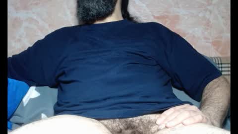 Snapshot of hoottshark chatting on December 2025 10:04:02 PM Adam online show from December 2025 10:04:02 PM