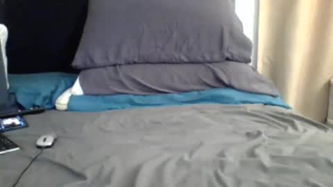 Snapshot of hooty669 chatting on February 2026 05:04:01 AM hooty669 online show from February 2026 05:04:01 AM