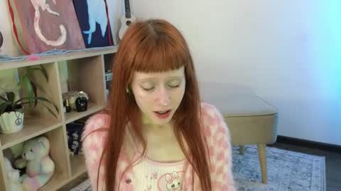 Snapshot of hop__gals chatting on May 2026 05:49:01 AM LINA AND VICKY online show from May 2026 05:49:01 AM