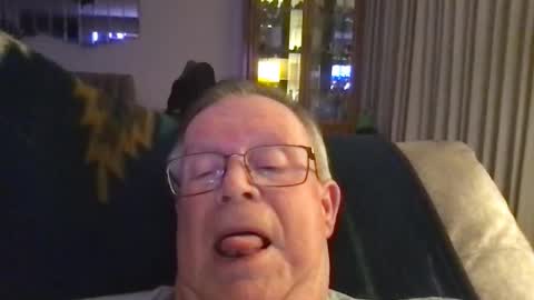 horndog online show from December 2025 07:59:01 AM