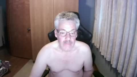 Snapshot of horndoggyx1 chatting on June 2026 10:07:01 AM horndoggy online show from June 2026 10:07:01 AM