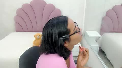 horny_bri_ online show from January 2026 01:27:01 PM