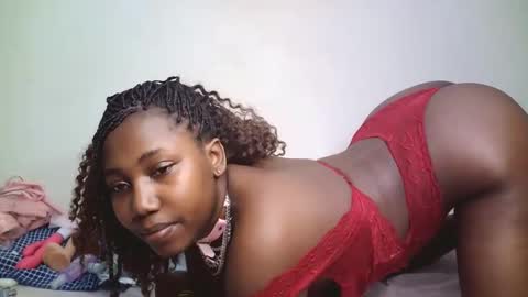 Snapshot of horny_cutiey chatting on April 2026 02:27:02 AM cutiey online show from April 2026 02:27:02 AM