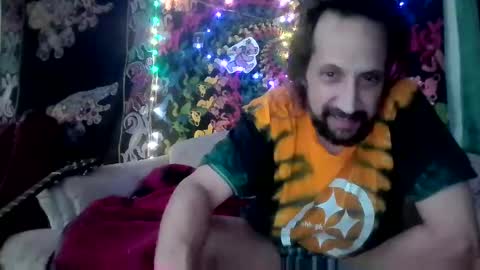 Horny Rockstar420 online show from December 2024 03:42:01 PM