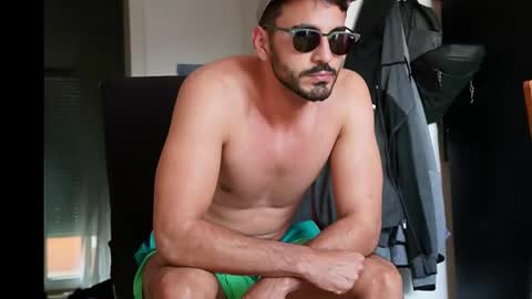 Snapshot of hornyasfuckk33 chatting on May 2026 01:19:01 PM hornyasfuckk33 online show from May 2026 01:19:01 PM