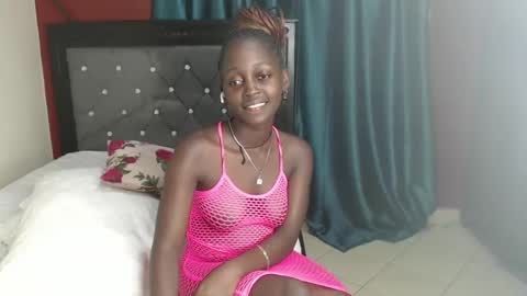 Bella online show from January 2025 10:12:01 PM