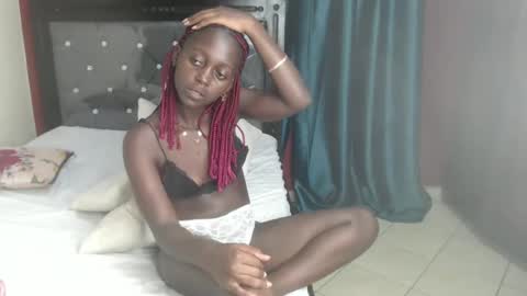 Bella online show from February 2025 03:28:02 PM