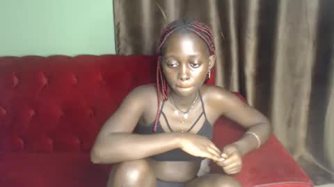 Bella online show from February 2025 04:45:02 PM