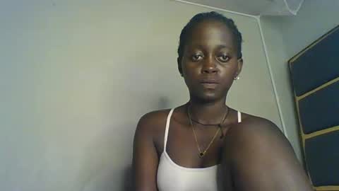 Bella online show from October 2025 11:14:02 AM