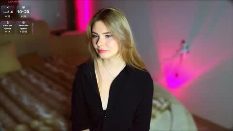 Snapshot of hornycharisma chatting on February 2026 04:49:02 PM Jolly online show from February 2026 04:49:02 PM