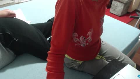 Snapshot of hornycouple21x chatting on October 2025 09:17:02 PM HornyCouple89 online show from October 2025 09:17:02 PM