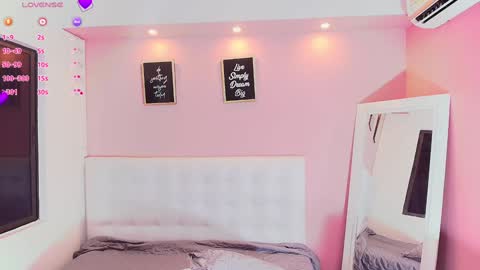 Valentina  online show from January 2025 12:52:02 PM