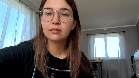 Alisa and Mike online show from July 2026 09:12:01 AM