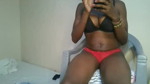 Snapshot of hornylittleprinces chatting on October 2025 10:29:02 PM Princes online show from October 2025 10:29:02 PM