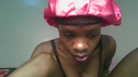 Snapshot of hornylittleprinces chatting on October 2025 03:28:01 AM Princes online show from October 2025 03:28:01 AM