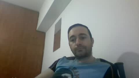 Snapshot of hornysnake69 chatting on February 2025 01:40:02 AM hornysnake69 online show from February 2025 01:40:02 AM