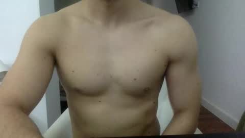 hornyspaniard93 online show from April 2026 05:58:01 PM