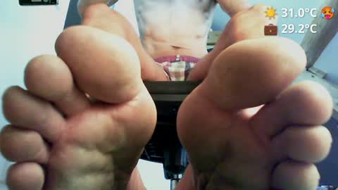 Snapshot of hornyworkerfr chatting on June 2026 02:18:02 PM hornyworkerfr online show from June 2026 02:18:02 PM