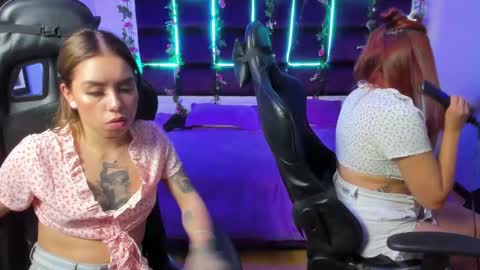 Snapshot of hornyy_mom chatting on February 2025 04:47:01 PM hornyy mom online show from February 2025 04:47:01 PM