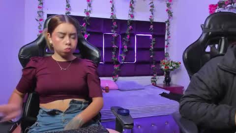 Snapshot of hornyy_mom chatting on October 2025 02:29:01 PM hornyy mom online show from October 2025 02:29:01 PM