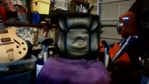 hoss1973_3 online show from March 2026 03:38:01 PM