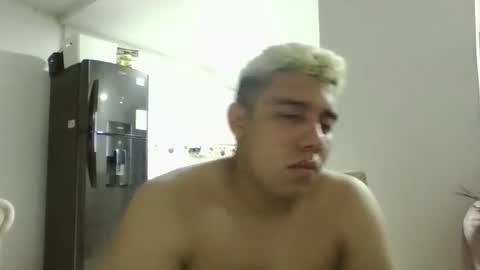 Snapshot of hot2512 chatting on January 2026 02:03:01 AM hot2512 online show from January 2026 02:03:01 AM