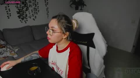   online show from January 2026 06:55:02 PM