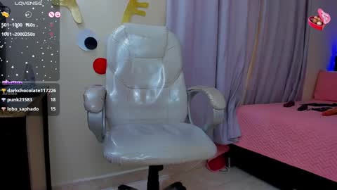 VALENTINA online show from January 2025 12:21:01 PM