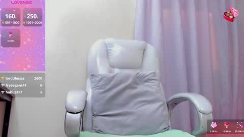 VALENTINA online show from January 2025 11:55:01 AM