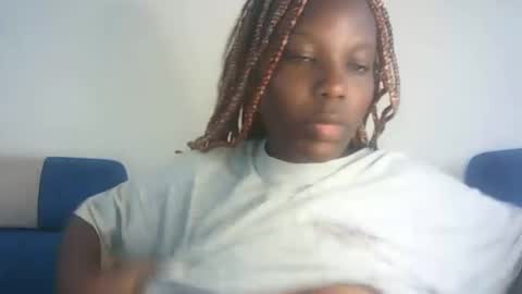 Snapshot of hot_berry2003 chatting on February 2025 09:54:02 AM Millie online show from February 2025 09:54:02 AM