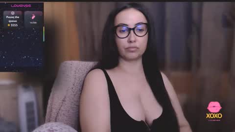 v     online show from September 2025 08:03:01 PM