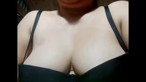 hot_boobs21 online show from March 2025 09:14:02 PM