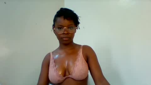 Snapshot of hot_cammy08 chatting on June 2026 11:45:01 AM sweet cammy online show from June 2026 11:45:01 AM