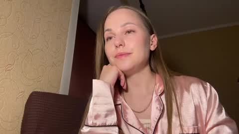 hot_chance_ online show from April 2026 03:17:02 PM