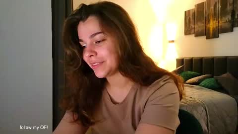 Snapshot of hot_chill__ chatting on June 2026 05:02:02 PM LiluCaroline online show from June 2026 05:02:02 PM
