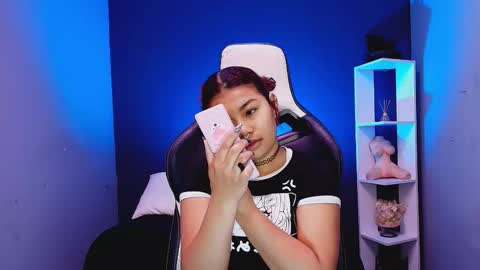 hot chocolate 4u online show from October 2025 12:20:01 PM