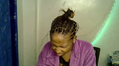 hot_dayne online show from November 2025 04:07:02 PM