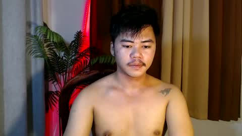 Snapshot of hot_emmanuel chatting on June 2026 02:14:02 AM hot_emmanuel online show from June 2026 02:14:02 AM