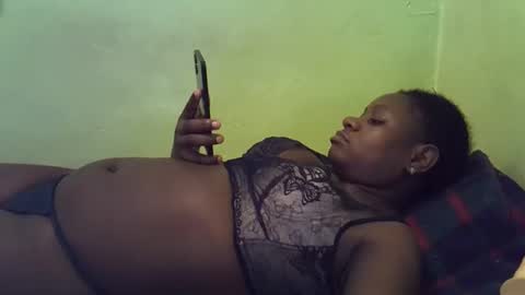 Snapshot of hot_girlly chatting on November 2025 03:45:02 AM hot_girlly online show from November 2025 03:45:02 AM