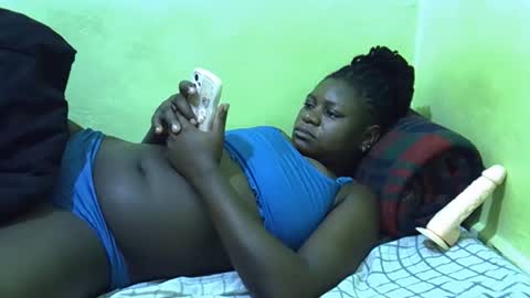 Snapshot of hot_girlly chatting on December 2025 05:24:02 AM hot_girlly online show from December 2025 05:24:02 AM