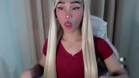 Snapshot of hot_khianna chatting on July 2026 03:03:01 PM Khianna online show from July 2026 03:03:01 PM