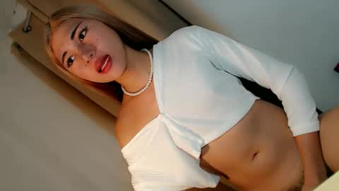 Snapshot of hot_little_angel18 chatting on May 2026 02:27:01 AM hot_little_angel18 online show from May 2026 02:27:01 AM