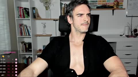 Snapshot of hot_martin25 chatting on December 2024 08:39:01 PM Martin online show from December 2024 08:39:01 PM