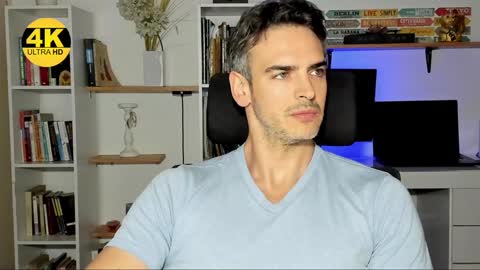 Snapshot of hot_martin25 chatting on December 2024 10:37:02 PM Martin online show from December 2024 10:37:02 PM