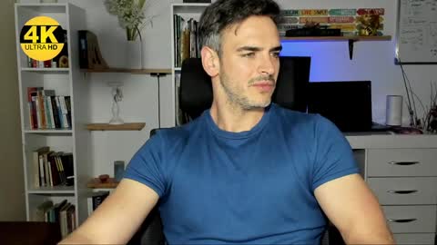 Snapshot of hot_martin25 chatting on December 2024 10:03:02 PM Martin online show from December 2024 10:03:02 PM