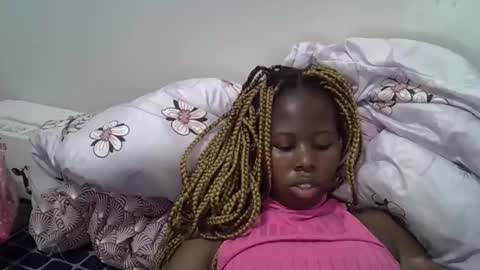 Snapshot of hot_petra2 chatting on April 2026 12:33:02 AM Daddys doll online show from April 2026 12:33:02 AM