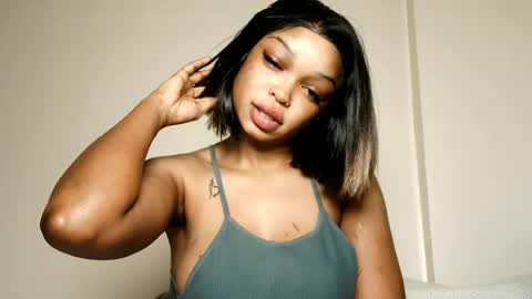 Snapshot of hot_sexxxy_baby chatting on July 2026 02:59:02 AM Milly online show from July 2026 02:59:02 AM