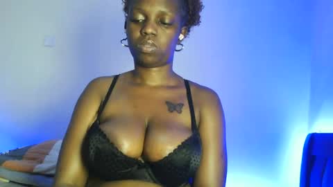 Snapshot of hot_sexxy_baby chatting on June 2026 01:35:01 PM hot_sexxy_baby online show from June 2026 01:35:01 PM